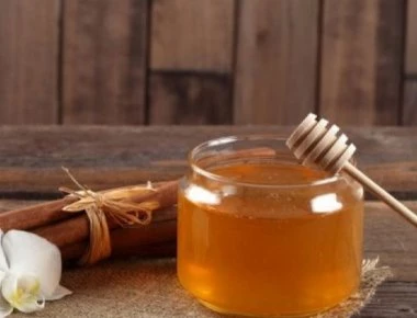 Μέλι και κανέλα: Καθιερώστε το στο πρωινό σας και δείτε θαύματα στην υγεία σας